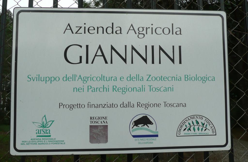 Podere Oslavia Az.Agr.Bio Giannini Альберезе Екстер'єр фото